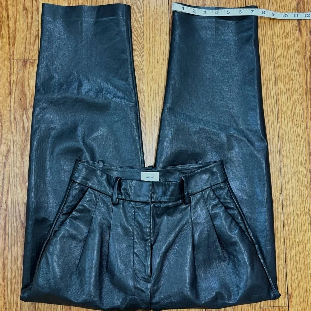 Wilfred preppy black soft faux leather high rise pleated straight leg crop pants